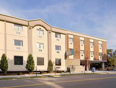 Days Inn Binghamton Front Street Exterior foto